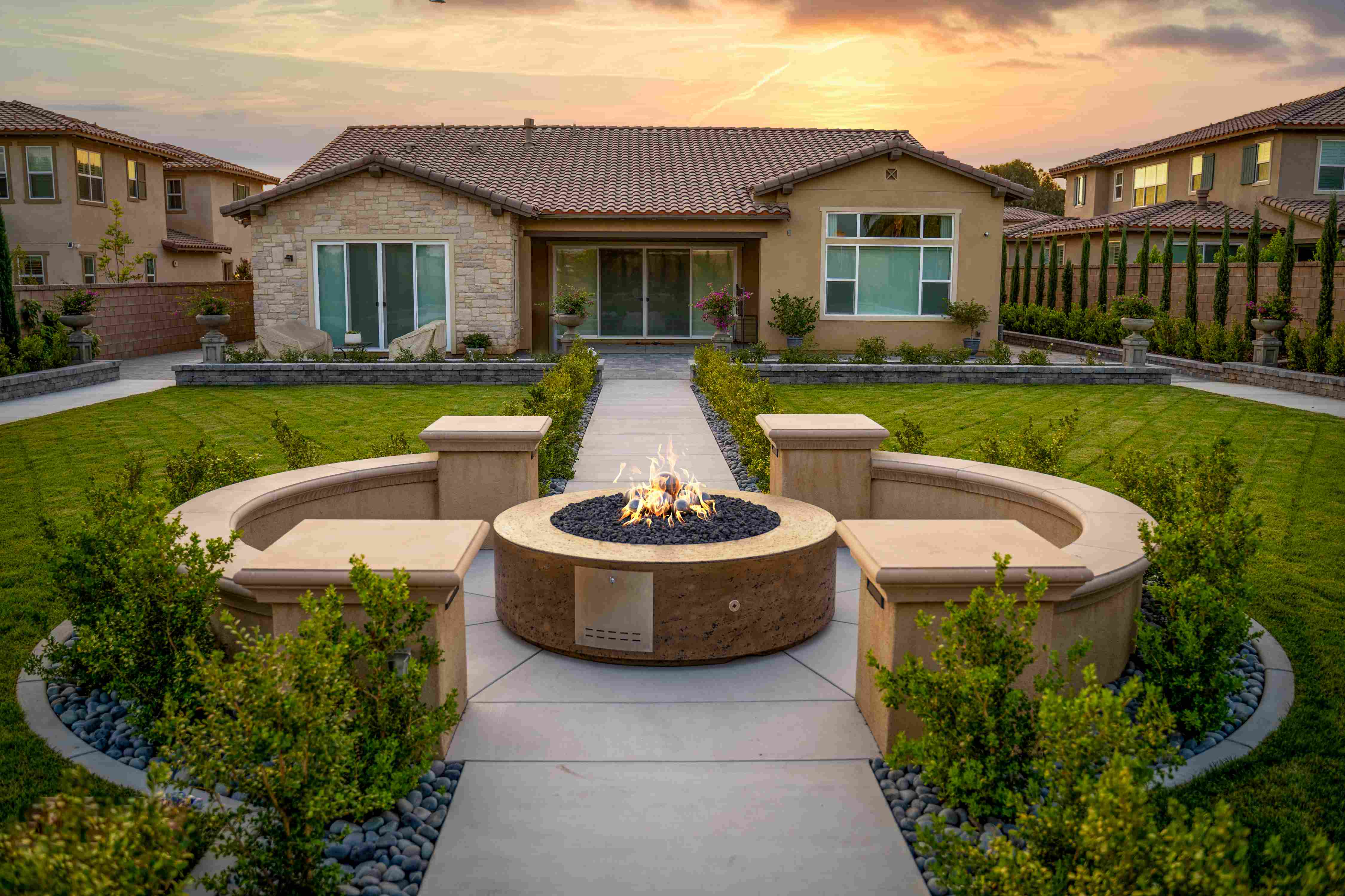 Florence Fire Pit – GFRC Concrete 12″ Tall